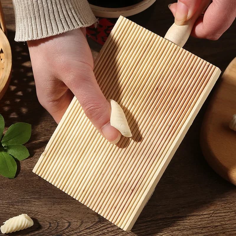 Handmade Wooden Noodles Board Pasta Tray Potato Dumplings Gnocchi Roller Paddle