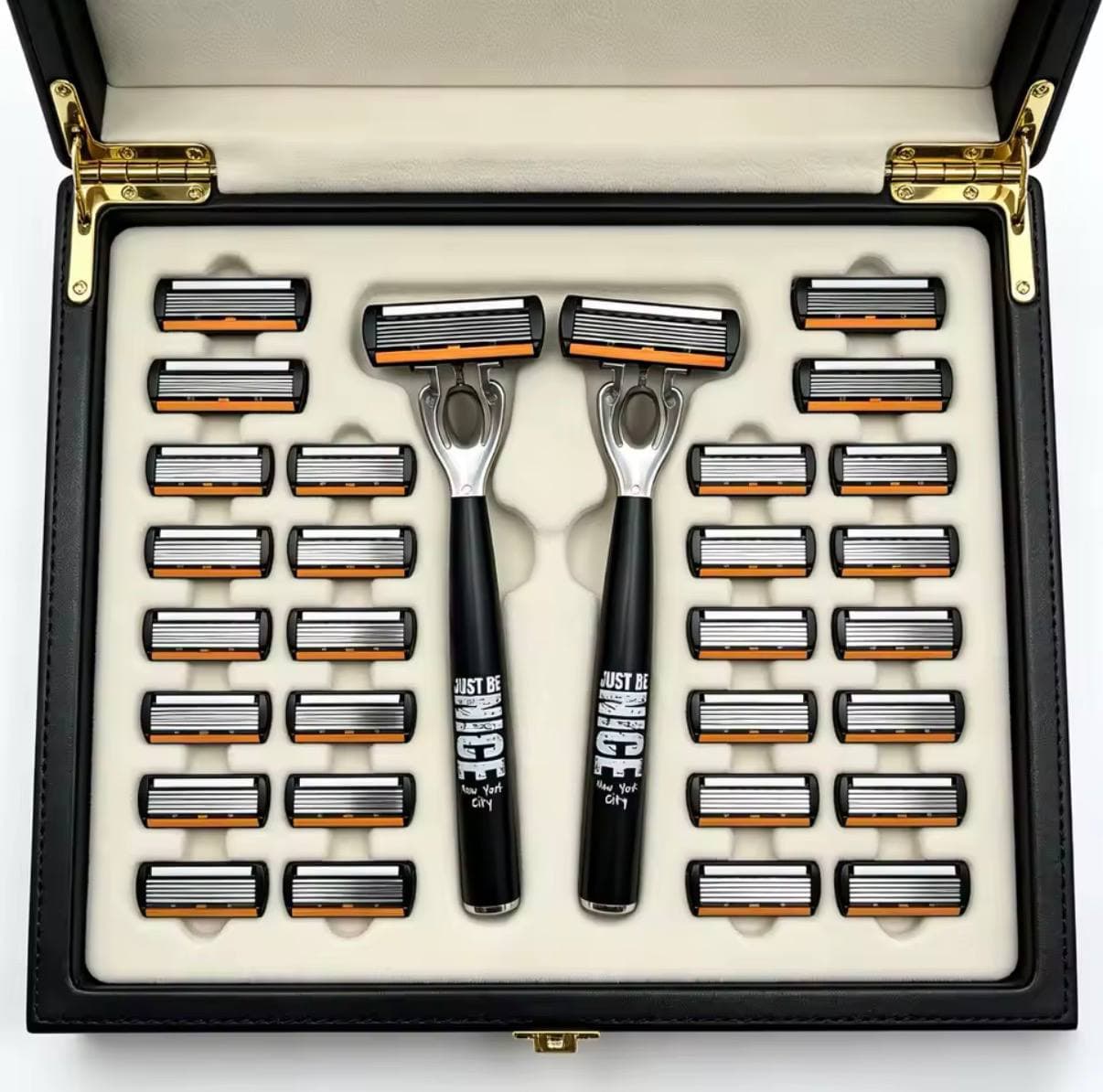 Men's Manual Safety Razor Set, featuring 6-layer stainless steel blades and an aloe vera lubricating strip | perfect as a gift.